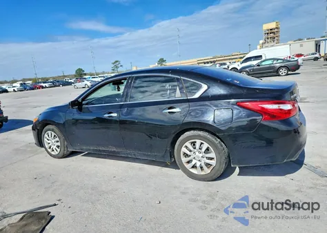 2016 Nissan Altima 2.5 S z USA, uszkodzony, nr VIN 1N4AL3AP9GC256192